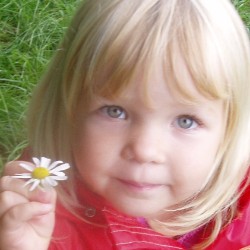 Ga naar de homepage van Make Earth Smile